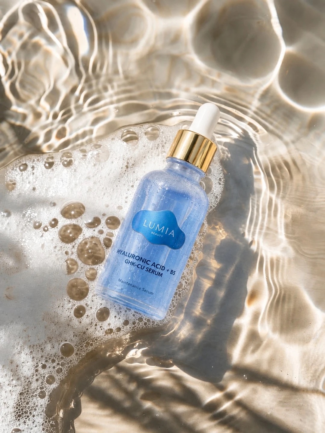 LUMIA Beauty Hyaluronic Acid + B5 GHK-Cu Maintenance Serum bottle